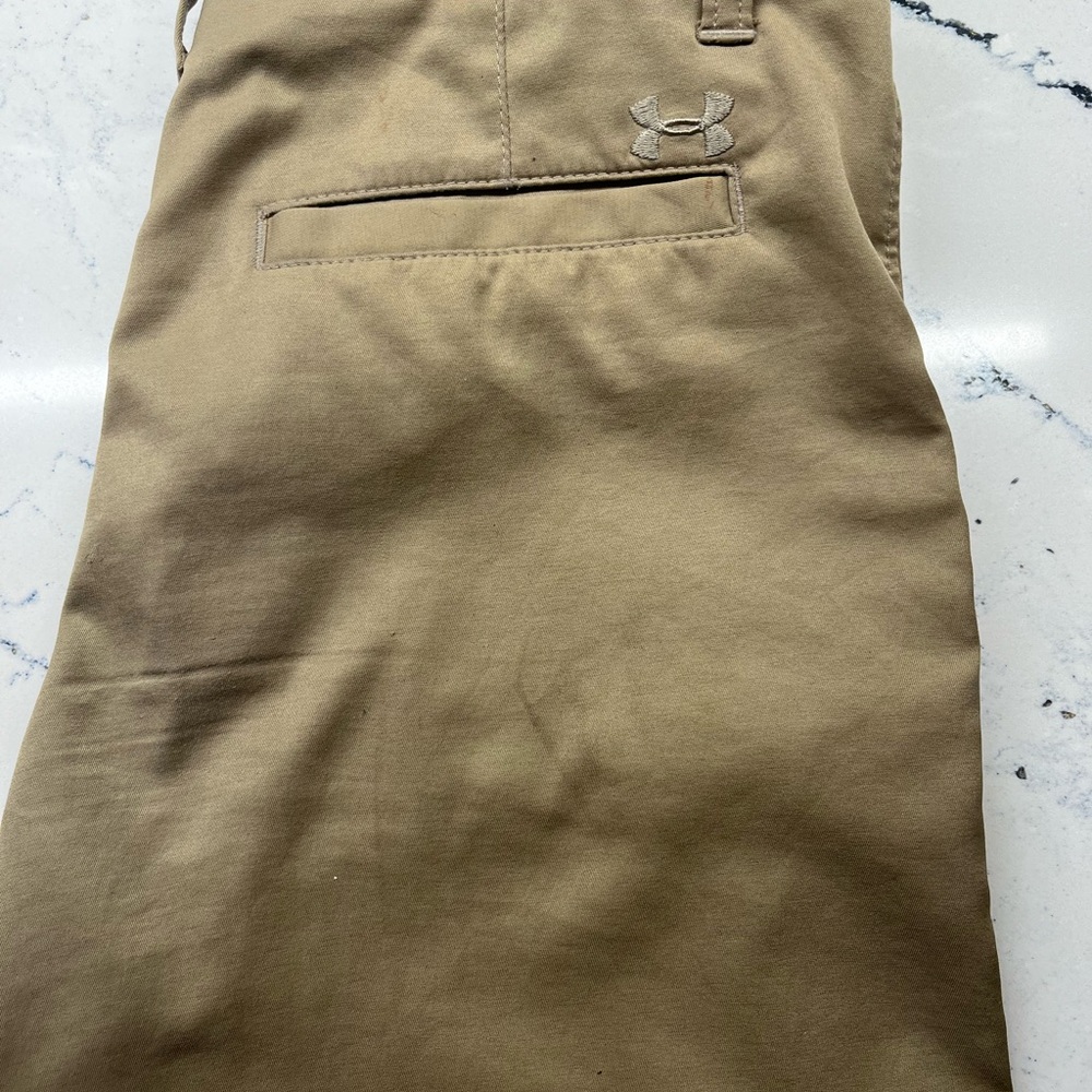 Under Armour Khaki and Gray Pants